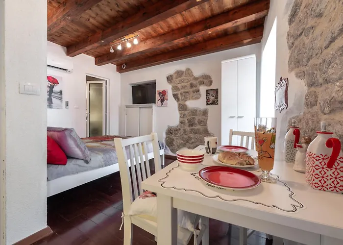 Mango & Tango Oldtown Apartament *