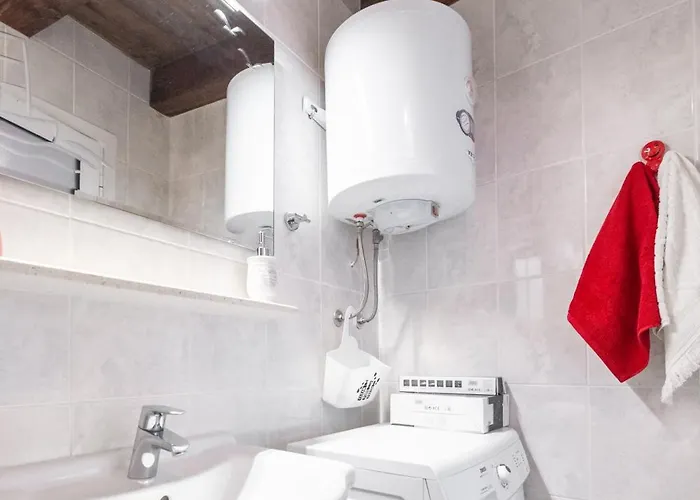 Mango & Tango Oldtown *