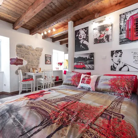 Mango & Tango Oldtown Dubrownik