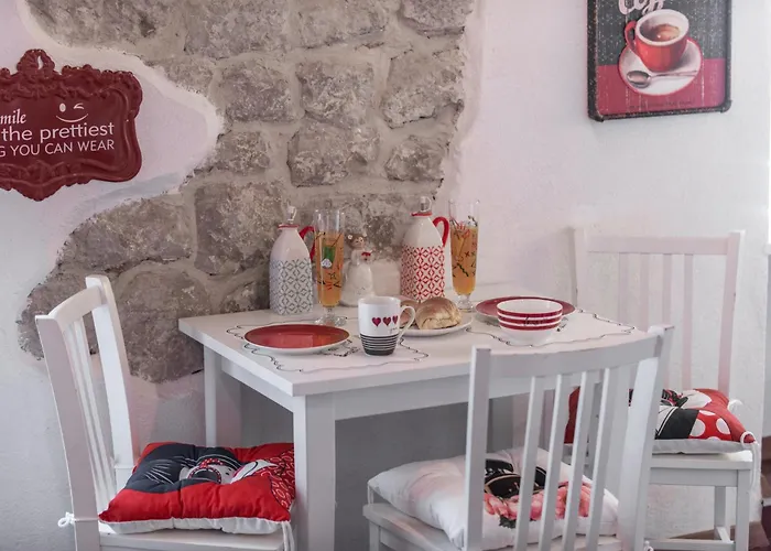 Mango & Tango Oldtown